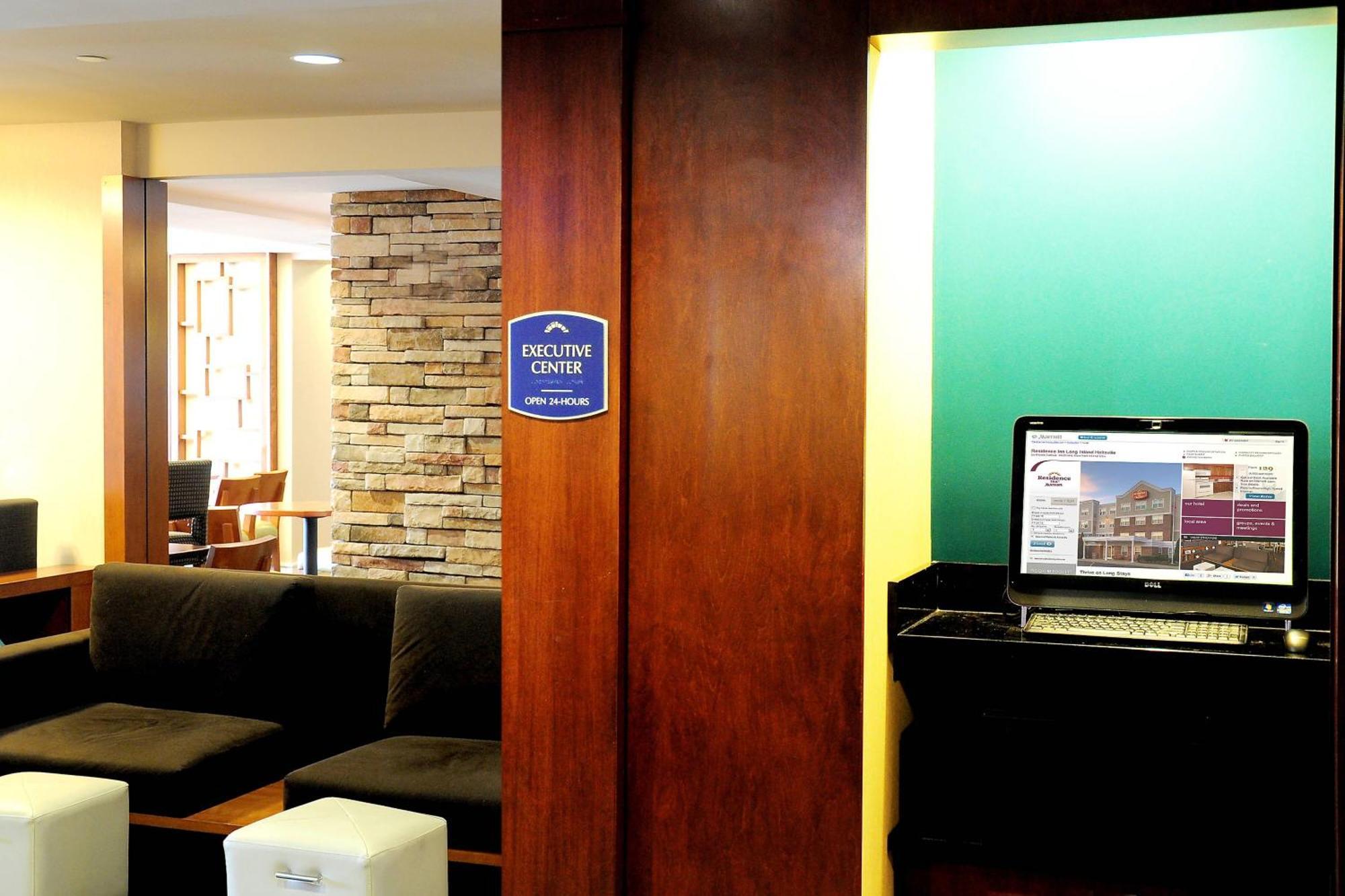 Residence Inn Long Island Holtsville Exterior photo